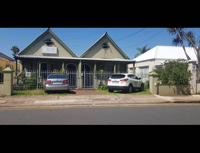 736M² OFFICE FOR SALE IN GLENWOOD